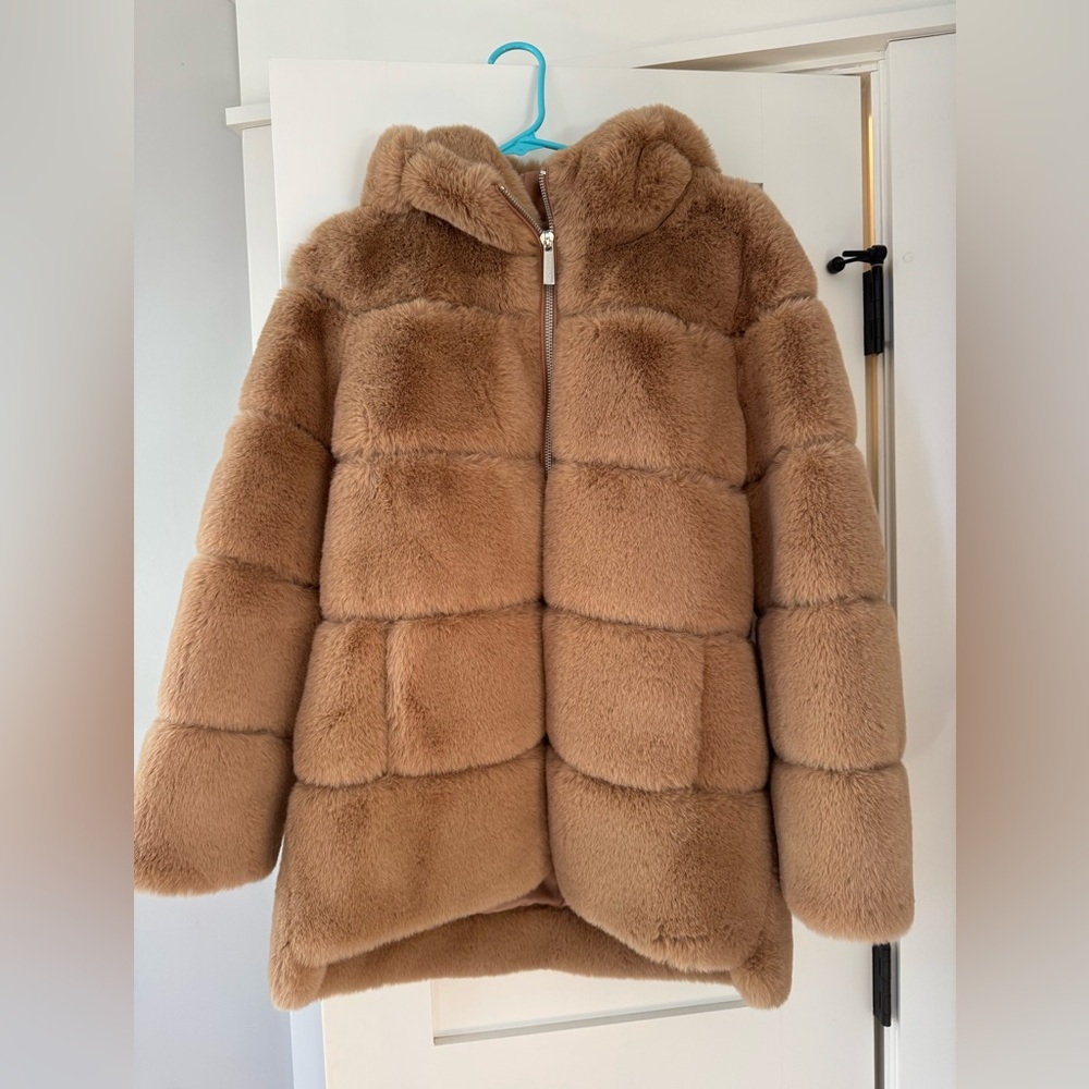 Michael Kors hooded fur coat - camel